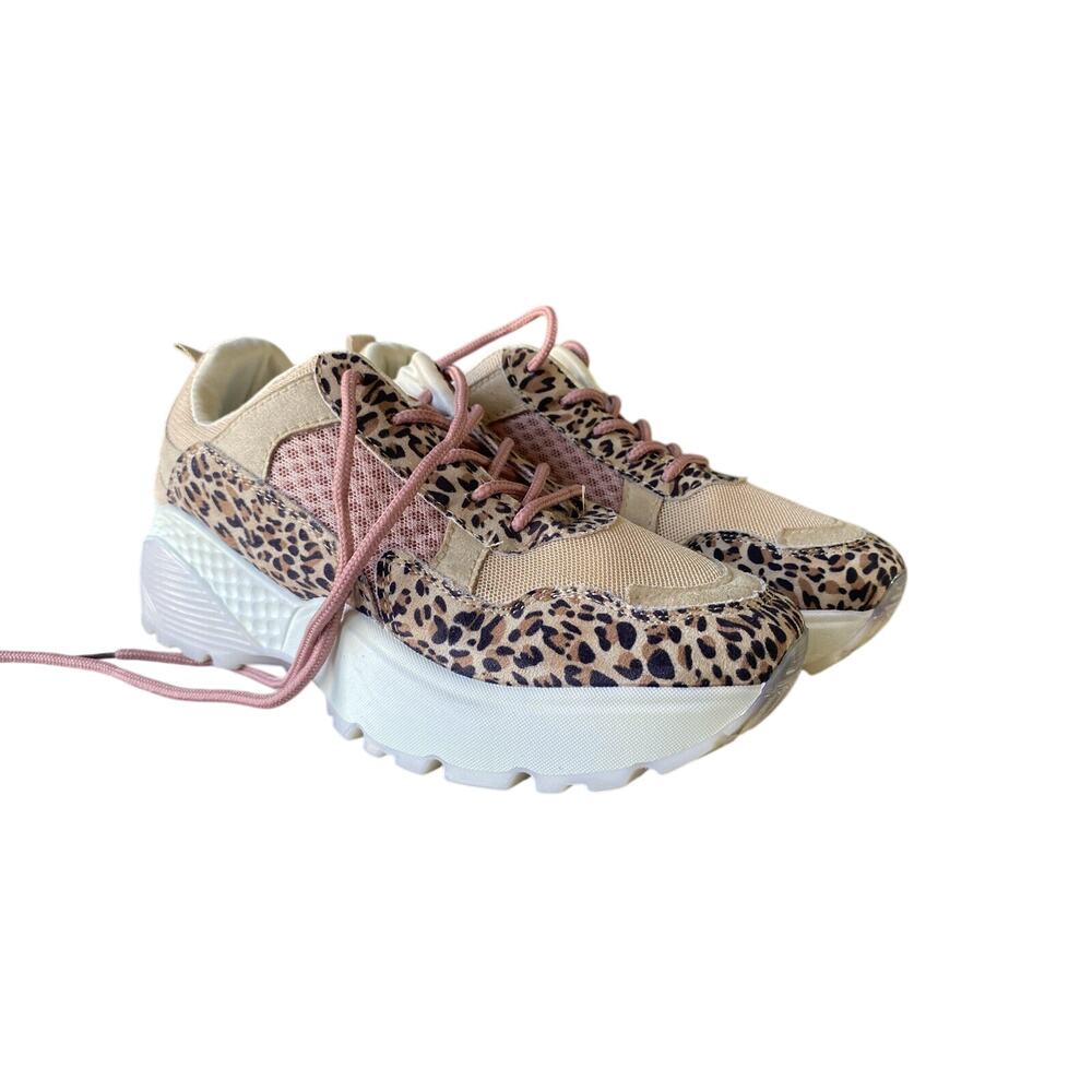 Qupid Sneakers Women’s 7 Pink Rose Good Cheetah Print Lightweight Fashion Shoes